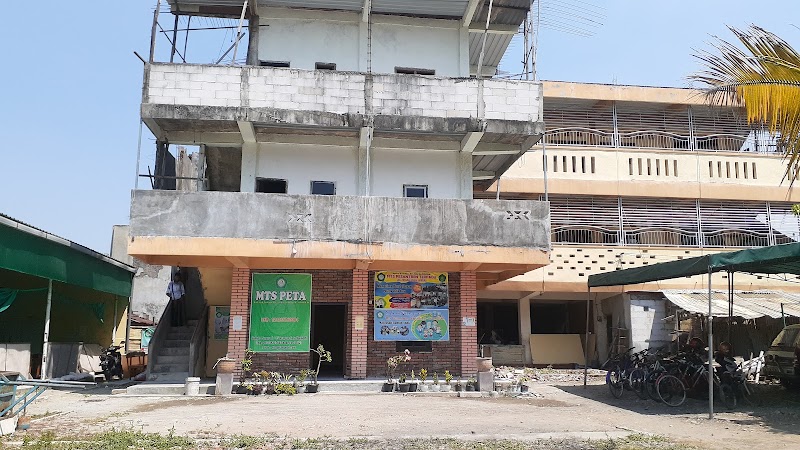 Pondok Pesantren Al Khodijah yang ada di Kota Mojokerto