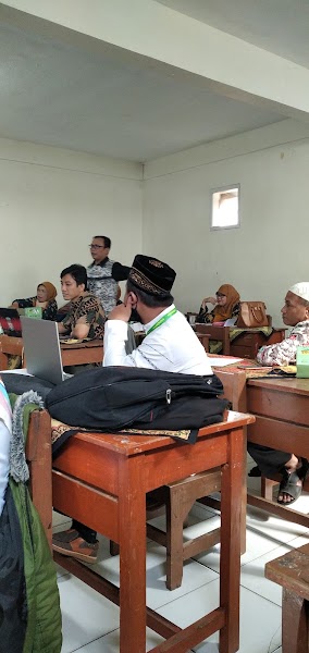 Pondok Pesantren Darussurur 8 yang ada di Kota Cimahi