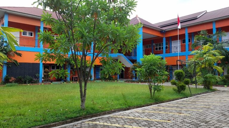 Ini Pondok Pesantren Rekomendasi Di Kota Sorong - Data Pendidikan